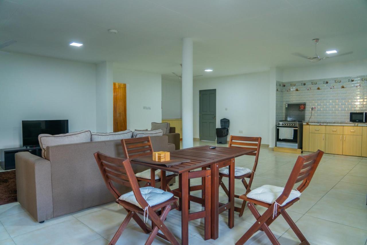 מלון בו ואלון E&E Self Catering מראה חיצוני תמונה