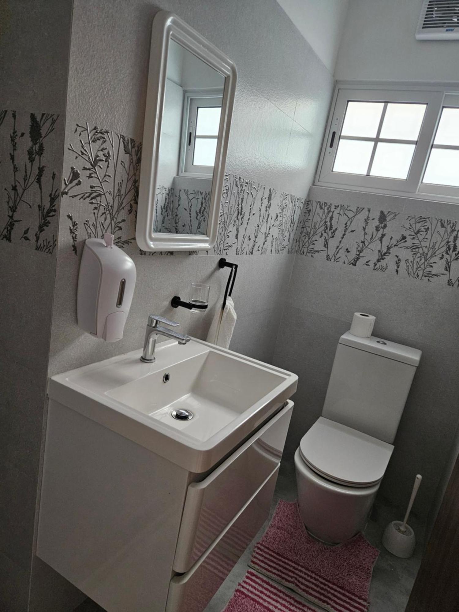 מלון בו ואלון E&E Self Catering מראה חיצוני תמונה