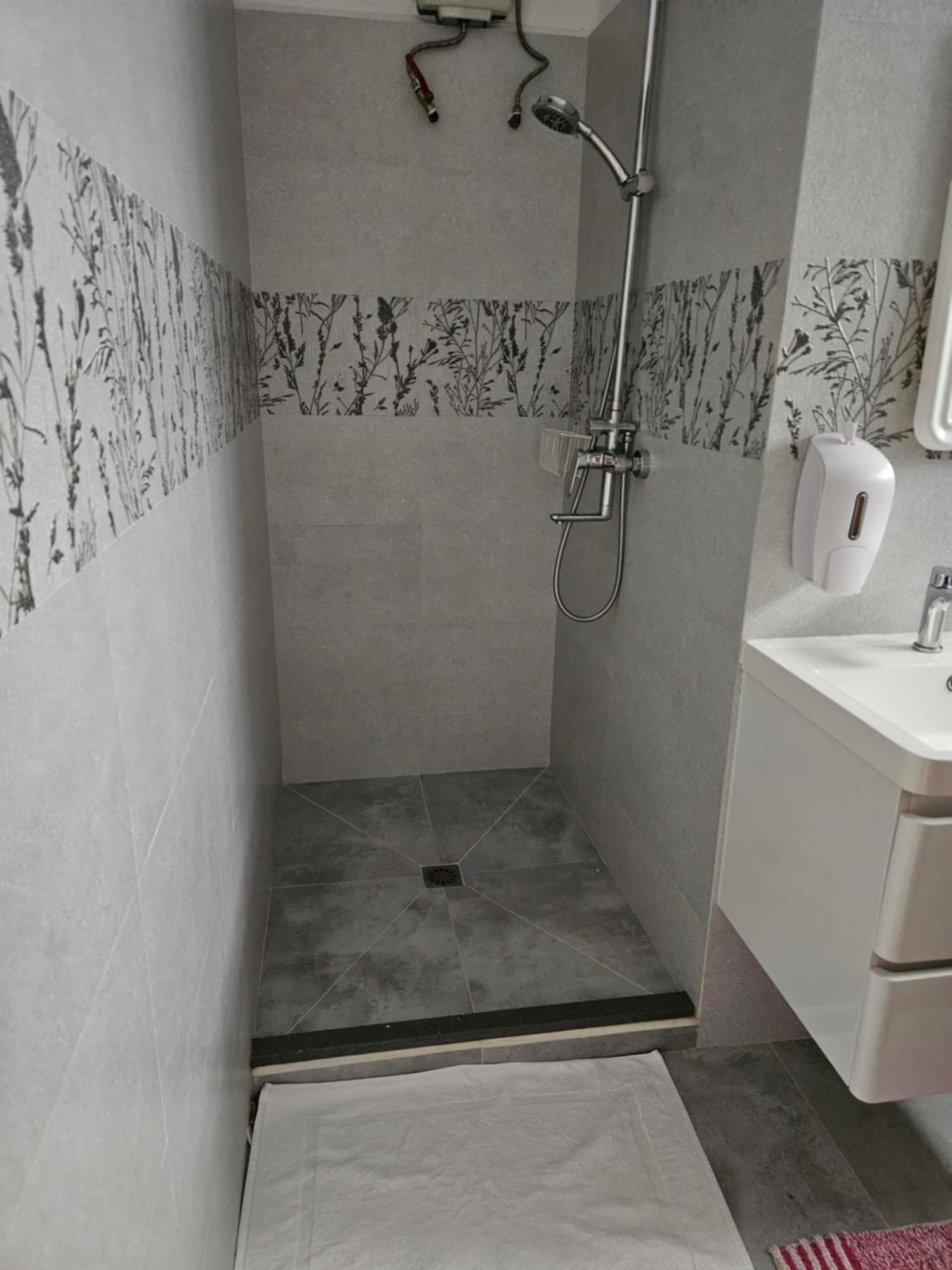 מלון בו ואלון E&E Self Catering מראה חיצוני תמונה